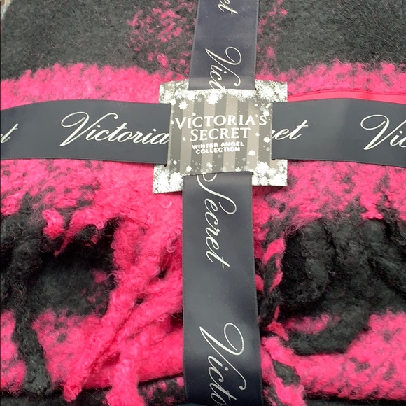 Victoria's Secret Accessories - Scarf .